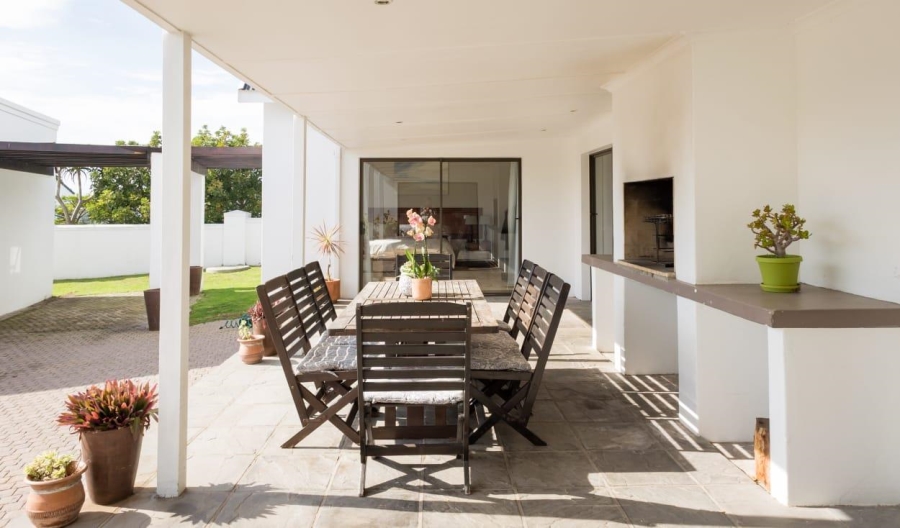 4 Bedroom Property for Sale in St Francis Links Eastern Cape